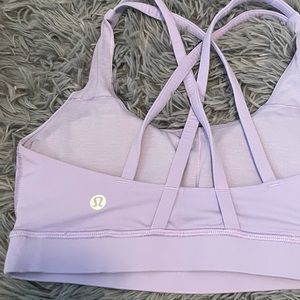LULULEMON SIZE 4 SPORTS BRA💜💜